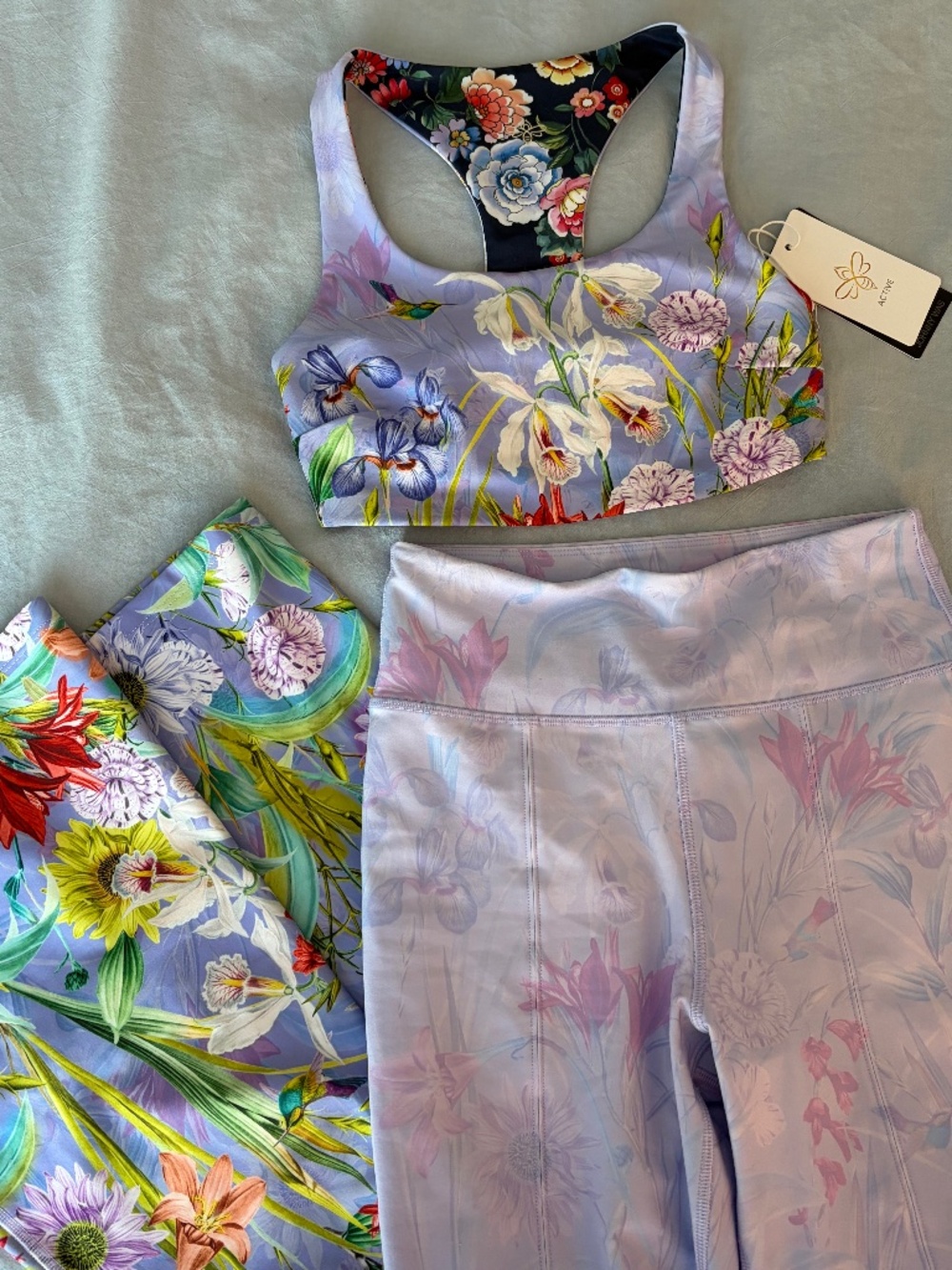 Johnny Was Bee Active - Full set! Yoga Pants + Sports bra (reversible)